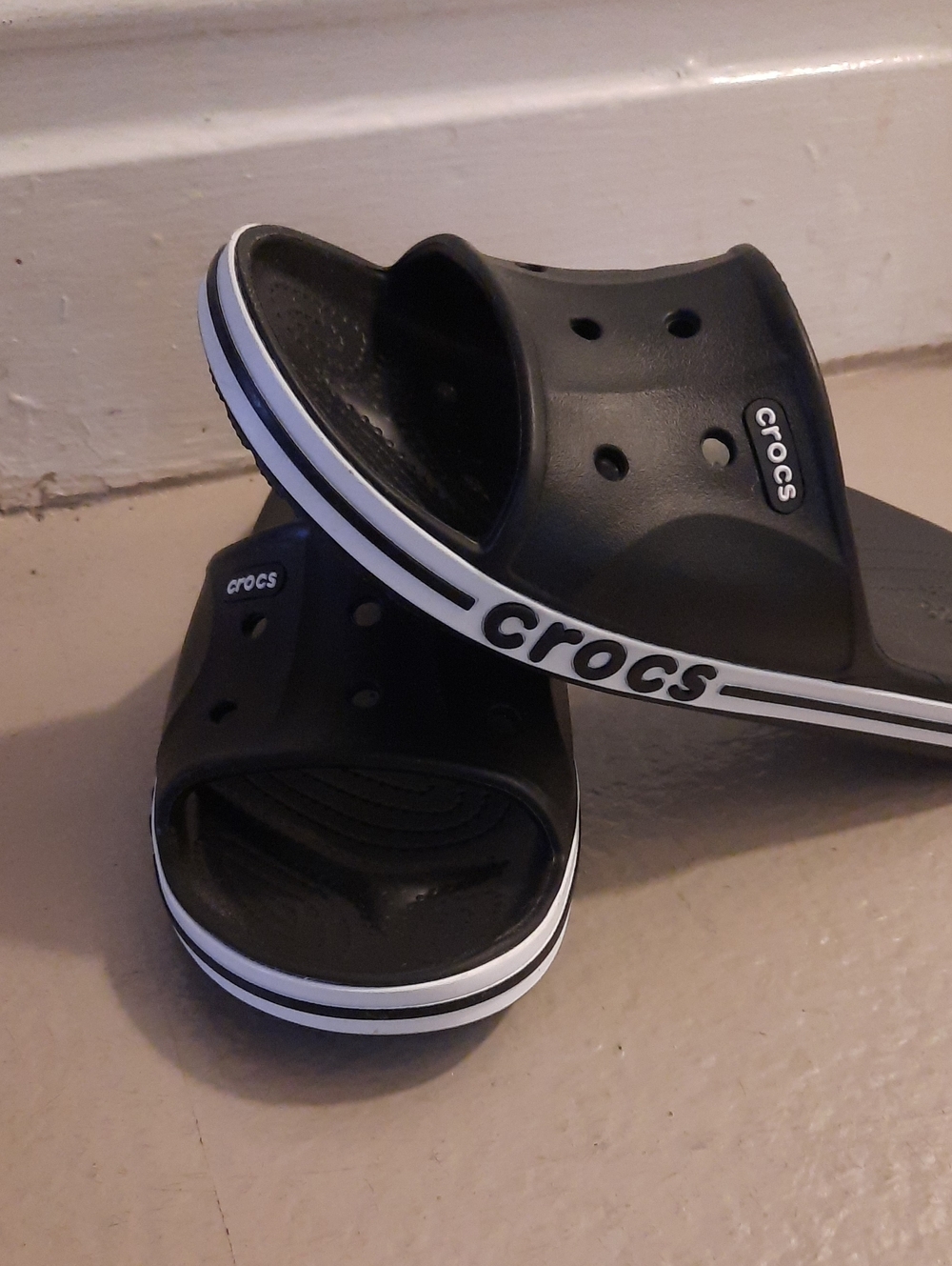 Crocs Black And White Slides